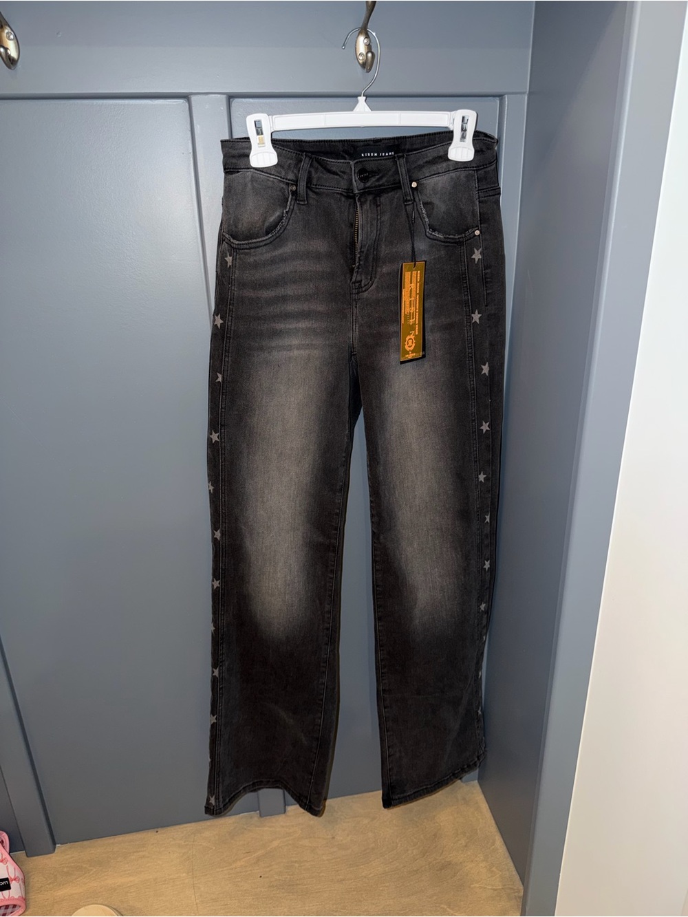 Risen Jeans High-Rise Black Star-Trim Wide-Leg Jeans